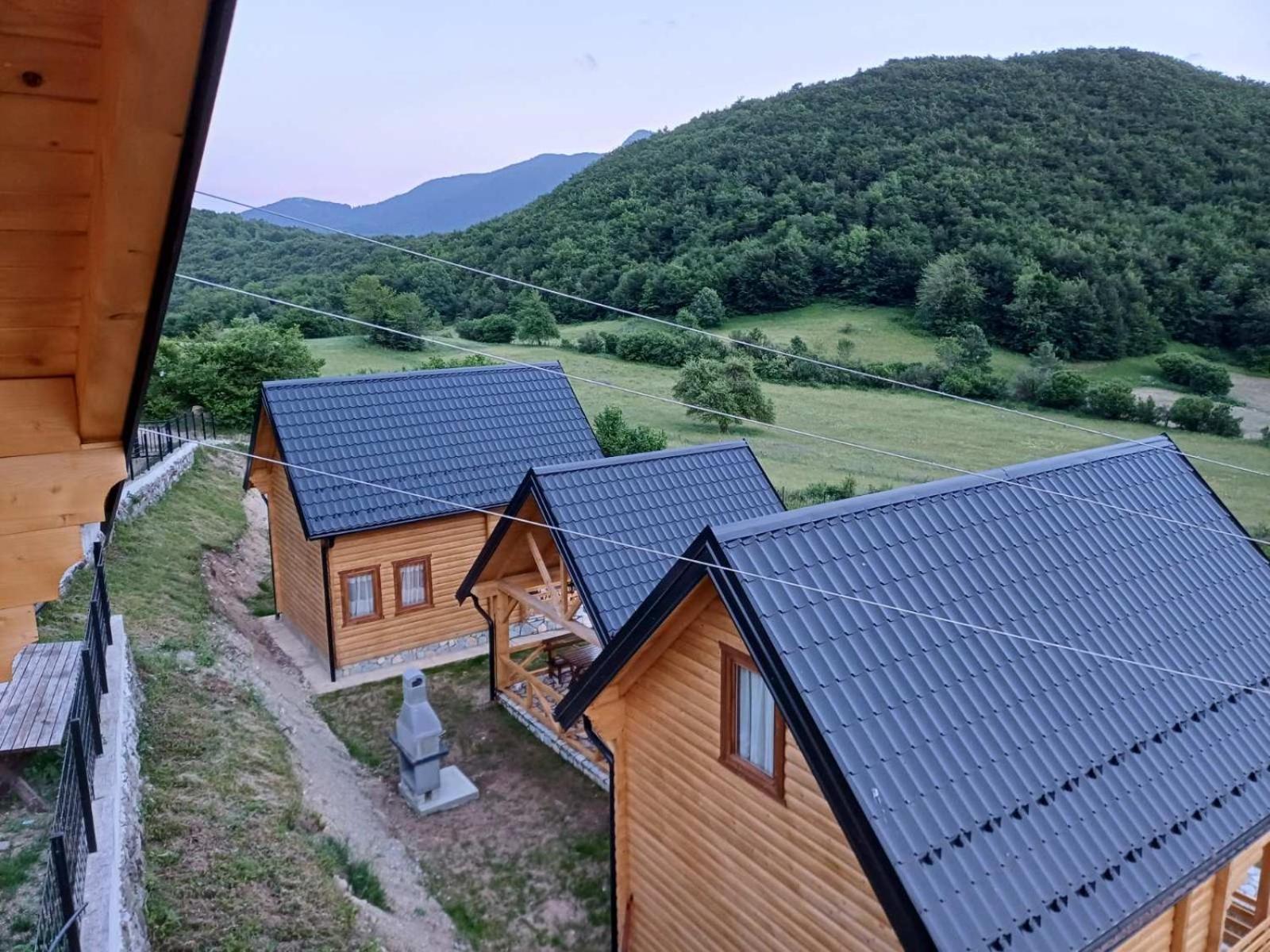 Soulrest Ekoresort - Mehov Konak Gusinje Exteriör bild