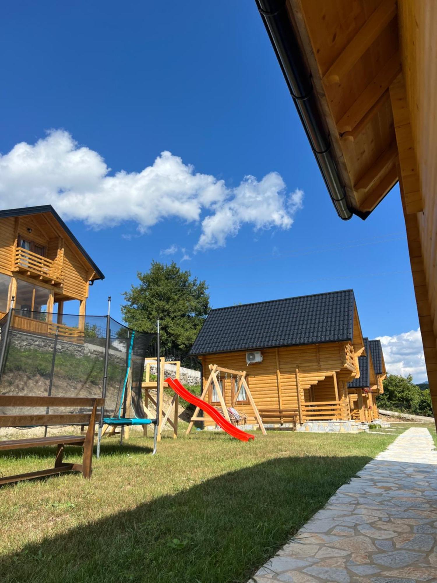Soulrest Ekoresort - Mehov Konak Gusinje Exteriör bild