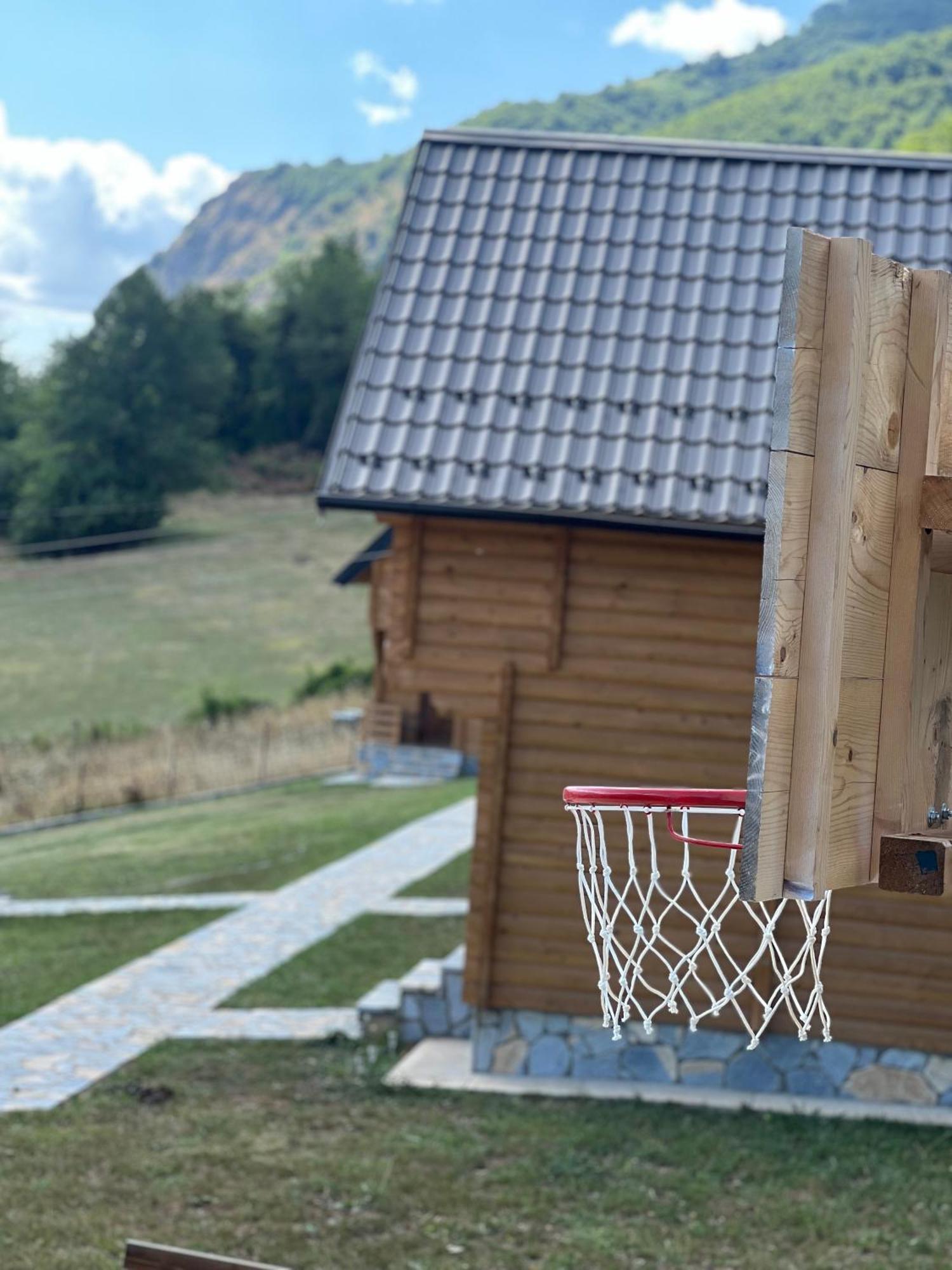 Soulrest Ekoresort - Mehov Konak Gusinje Exteriör bild