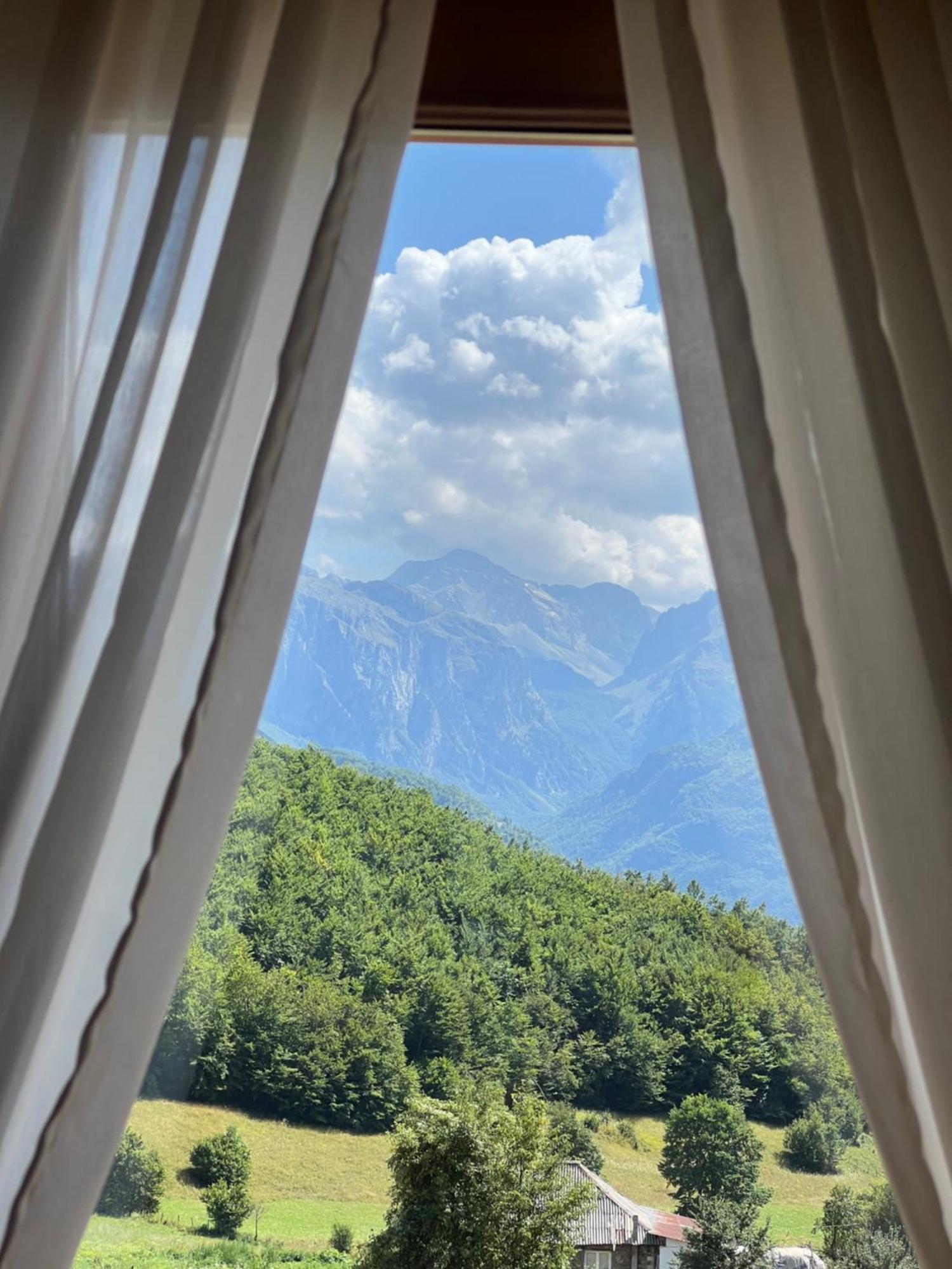 Soulrest Ekoresort - Mehov Konak Gusinje Exteriör bild